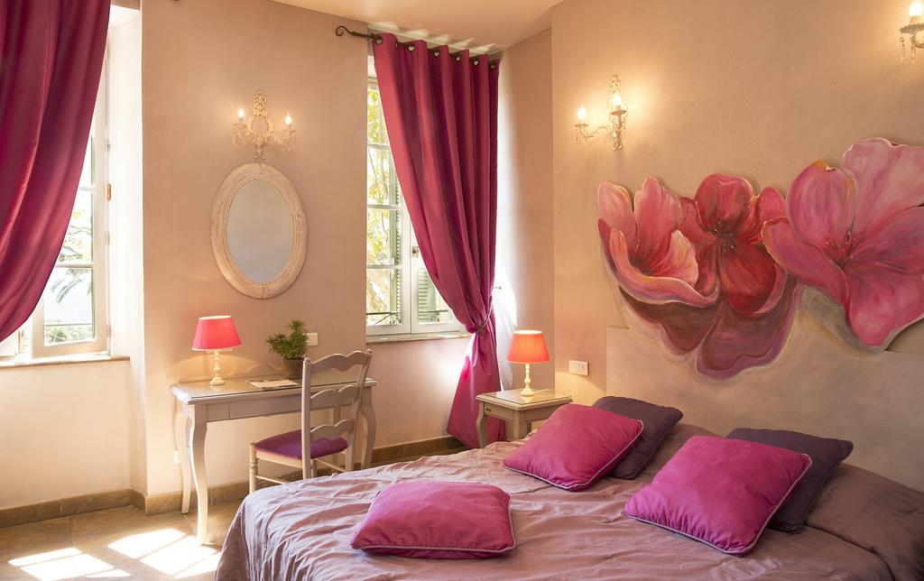 Hostellerie Du Cigalou Борм-ле-Мимоза Экстерьер фото